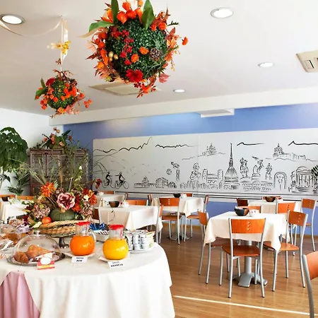 Master Hotel