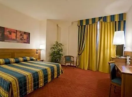 Hotel Master 3*