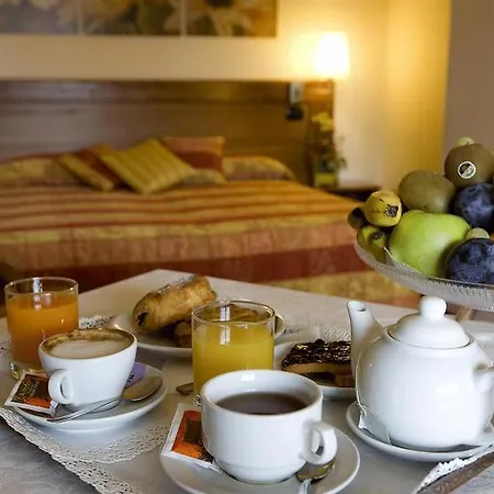 Master Hotell 3*